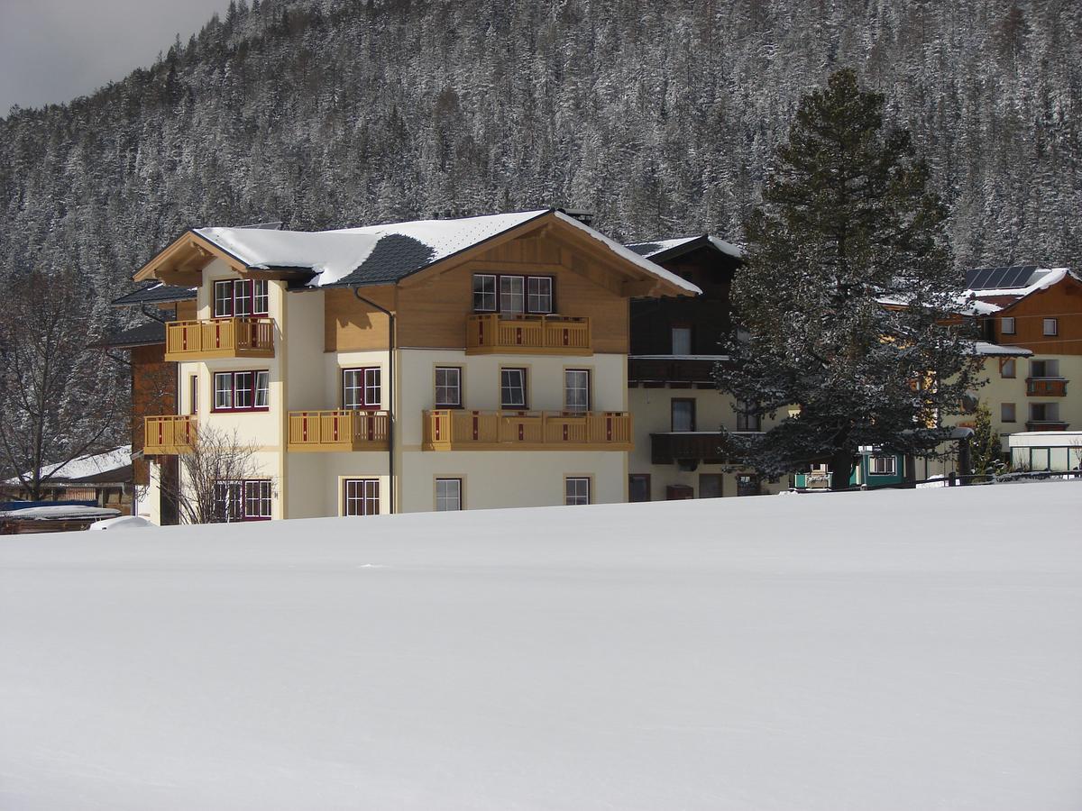 Pension Oberhorner Hotel Schladming Exterior photo