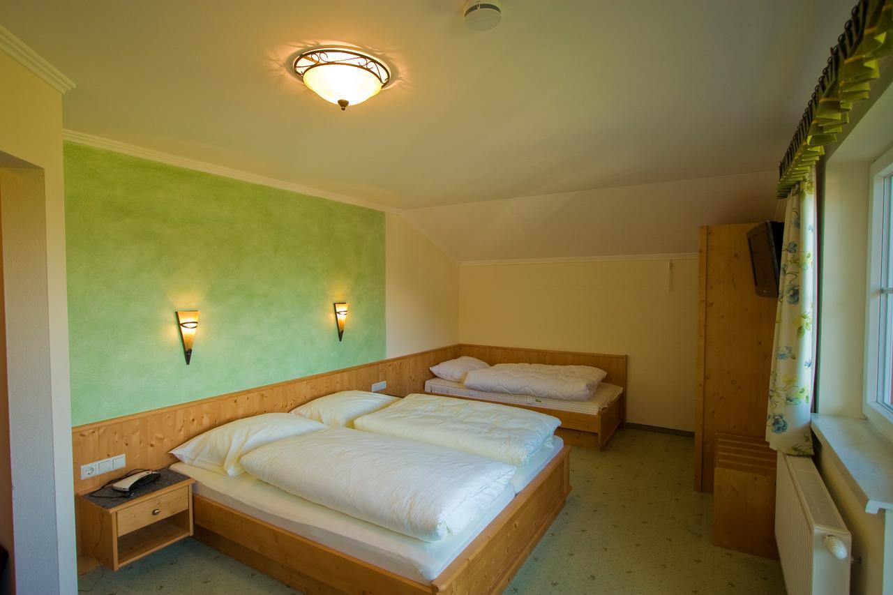 Pension Oberhorner Schladming Exterior photo